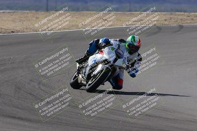 media/Nov-05-2022-SoCal Trackdays (Sat) [[f8d9b725ab]]/Turns 9 and 8 (1050am/